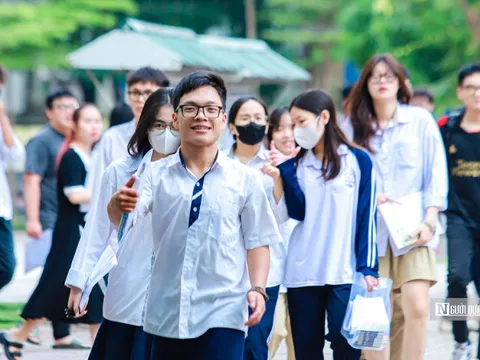Bản tin 2/10: Ngành học nào có đông sinh viên nhất cả nước?