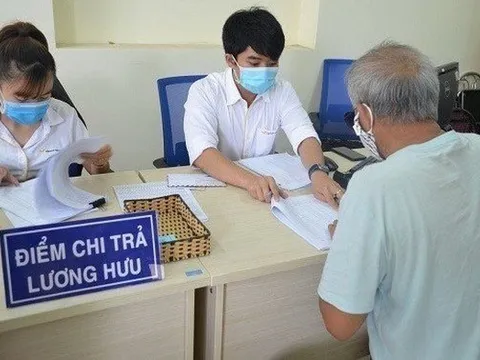 Thủ tục hưởng lương hưu đối với người tham gia BHXH bắt buộc, ai cũng nên biết