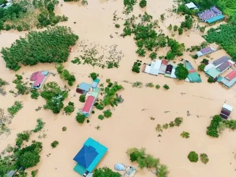 Thủ tướng quyết định hỗ trợ 2.524 tỷ đồng cho 15 địa phương khắc phục hậu quả bão số 10 và các đợt thiên tai khác từ đầu năm 2025