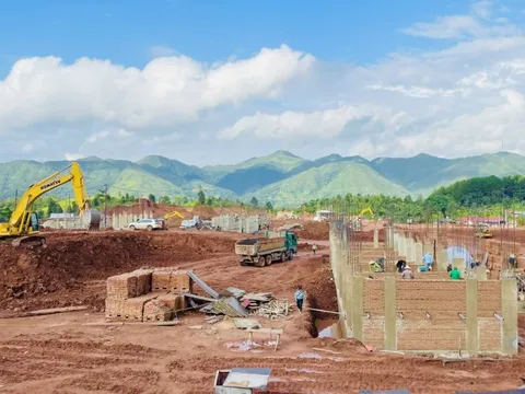 TRƯỜNG HỌC VÙNG BIÊN: Kỳ vọng từ bước khởi đầu - Si Pa Phìn