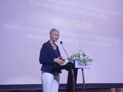 Na Uy hỗ trợ Việt Nam giảm thiểu rác thải nhựa trong ngành xi măng