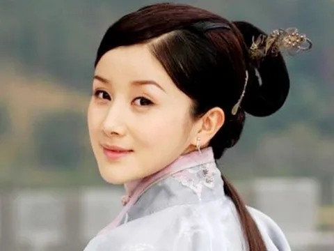 Mỹ nhân số 1 showbiz và cuộc sống hôn nhân đầy nước mắt