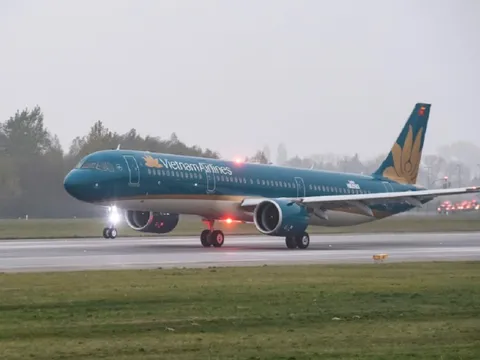 Vietnam Airlines điều chỉnh kế hoạch khai thác do ảnh hưởng của bão số 11