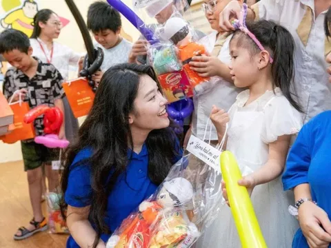 Thiếu nhi phường Đống Đa vui Tết Trung thu với nhiều phần quà ý nghĩa từ tổ chức Đoàn