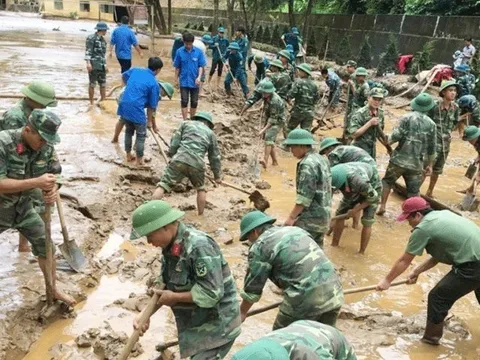 Quân đội chuẩn bị sẵn sàng tìm kiếm cứu hộ, cứu nạn đường không ứng phó bão số 11