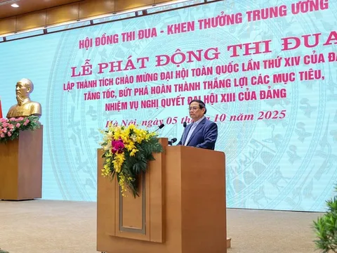 Hà Nội quyết tâm thực hiện có hiệu quả đợt thi đua cao điểm chào mừng Đại hội Đảng