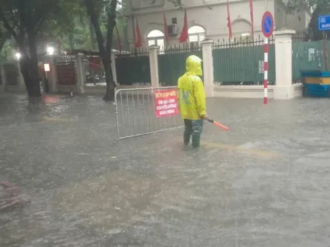 Thời tiết hôm nay 7/10: Mưa lớn bao trùm miền Bắc, nguy cơ ngập úng sâu
