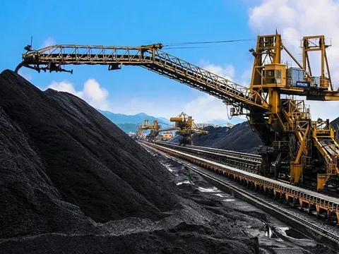 Tăng cường quản lý sản xuất, kinh doanh than và cung cấp than cho sản xuất điện trong tình hình mới