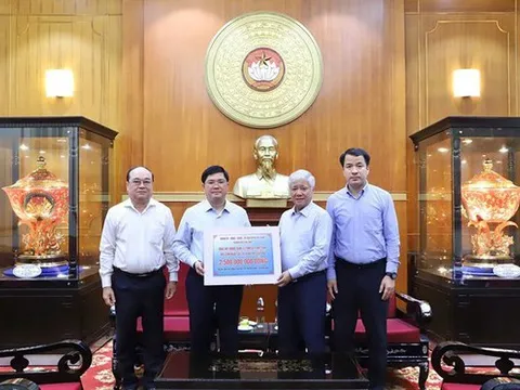 Hơn 752 tỷ đồng ủng hộ đồng bào khắc phục hậu quả bão số 10