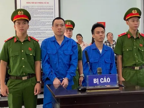 Đem ma túy về nhà nghỉ cất giấu để bán kiếm lời, 2 nam thanh niên trả giá đắt