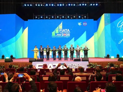 Hội tụ trí tuệ logistics toàn cầu: Việt Nam hướng tới trung tâm chuỗi cung ứng xanh