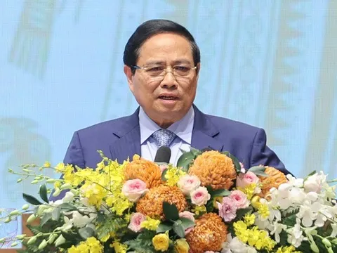 Doanh nhân Việt cần vươn xa ra biển lớn, tiến sâu vào lòng đất, bay cao lên vũ trụ