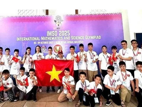 Bản tin 10/10: Việt Nam giành nhiều giải thưởng tại kỳ thi Olympic Toán, Khoa học quốc tế