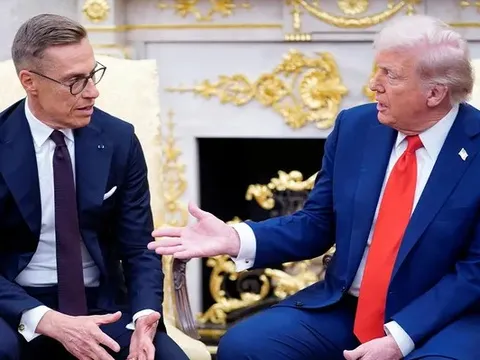 Ông Trump nói, Mỹ và NATO đang cùng nhau tăng cường áp lực lên Nga