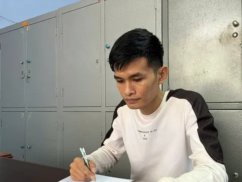 Khởi tố đối tượng đạp vào bụng phụ nữ mang thai vì "bán mì tôm đắt"