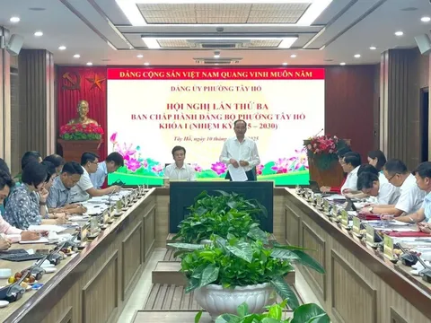 Tây Hồ đẩy mạnh giải ngân vốn đầu tư, triển khai Chiến dịch 90 ngày dữ liệu đất đai trong quý IV