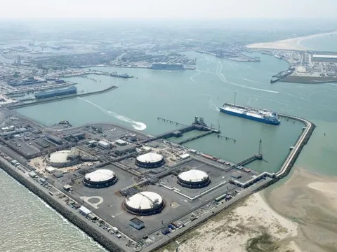 Nhiều đồng minh của Ukraine ở EU tăng tốc nhập năng lượng Nga?