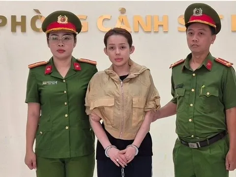 Ngân 98 bị bắt sau lùm xùm thuốc giảm cân có chất cấm