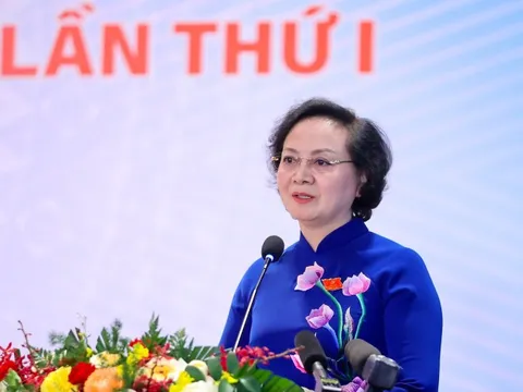 Tiếp tục hoàn thiện bộ máy, biên chế, cơ cấu lại vị trí việc làm