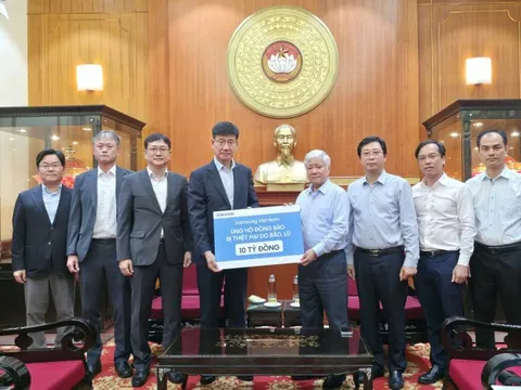 Samsung Việt Nam ủng hộ 10 tỷ đồng hỗ trợ khắc phục hậu quả bão, lũ