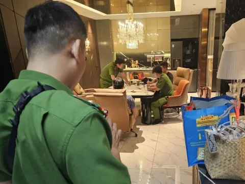 Triệu tập mẹ ruột, khám xét căn hộ cao cấp của Ngân 98