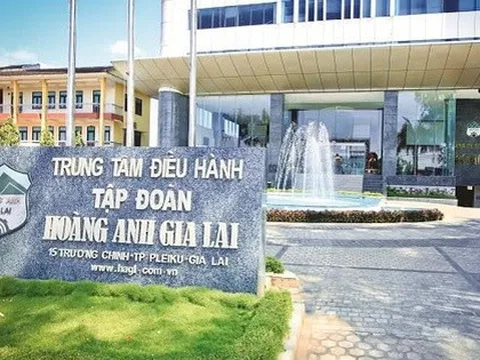 HAGL tiếp tục “dọn nợ”