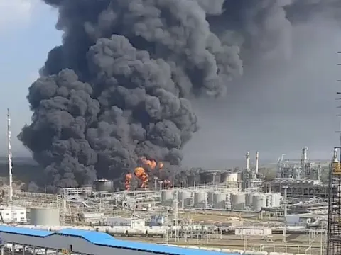 Ngành năng lượng Nga lao đao vì đòn tập kích của UAV Ukraine