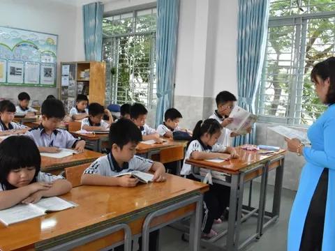 Quy định mới nhất về chính sách thu hút, trọng dụng đối với giáo viên từ 1/1/2026