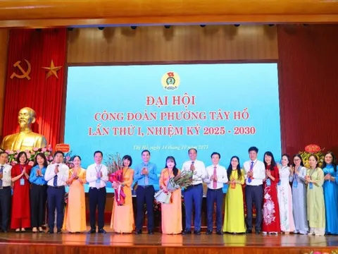 Quyết tâm xây dựng tổ chức vững mạnh, là điểm tựa người lao động