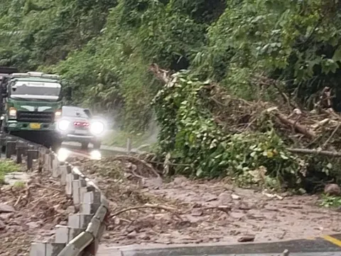 Quảng Trị: Mưa lớn gây ngập, sạt lở tại một số địa phương miền núi