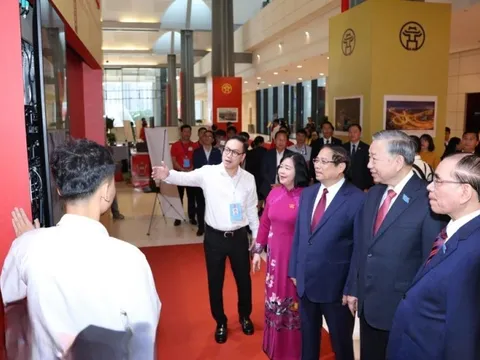 Gửi trọn niềm tin, niềm hy vọng và sự đồng lòng vào sự thành công của Đại hội