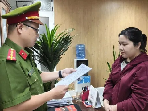 Khởi tố cựu nhân viên ngân hàng chiếm đoạt tiền của nhiều người