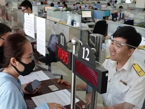 NHNN bơm ròng mạnh, Bộ Tài chính đề xuất tăng giảm trừ gia cảnh, hộ kinh doanh sẽ bỏ hẳn thuế khoán