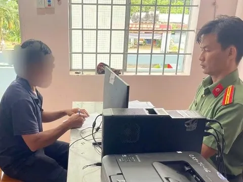 Tung tin sai sự thật trên Facebook, Zalo: Rủi ro từ phạt tiền đến vào vòng tố tụng