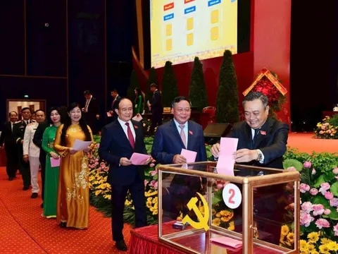 Ủy ban Kiểm tra Thành ủy Hà Nội khóa XVIII gồm 12 đồng chí