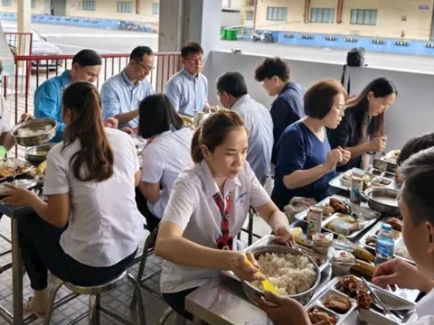 Bản tin 17/10: Sẽ dành khoảng 6.000 tỷ đồng để chăm lo Tết cho người lao động