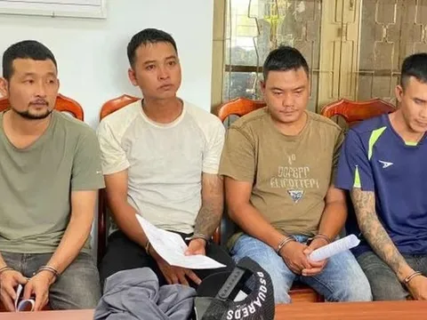 Bắt 4 đối tượng đánh tài xế ô tô trọng thương để tranh giành khách