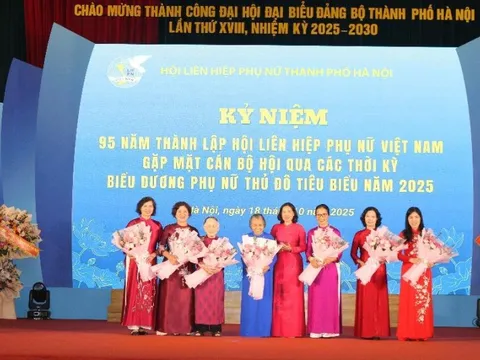 Hội LHPN Hà Nội tri ân các thế hệ cán bộ Hội qua các thời kỳ