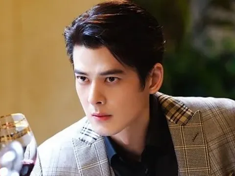 Nam thần điển trai, tài năng, hủy hôn với nàng thơ kém 19 tuổi, về quê nuôi cua kiếm tiền tỷ