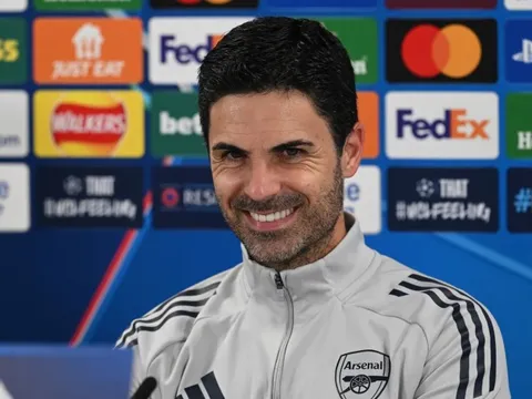 Atletico Madrid khiếu nại Arsenal lên UEFA