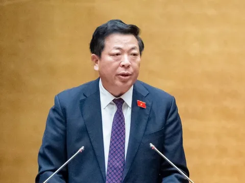 Mở điều kiện cho các thành phần kinh tế tham gia khai thác cảng hàng không