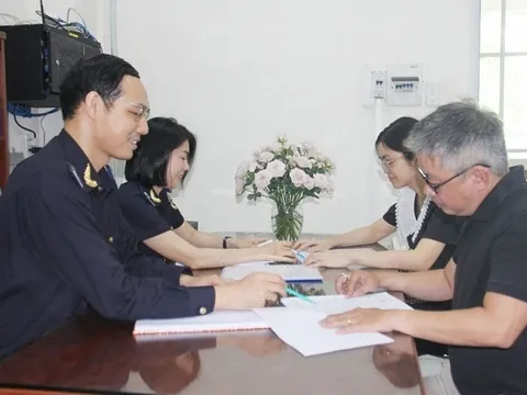 Hoàn thiện chính sách hải quan theo tư duy "phục vụ - đồng hành"