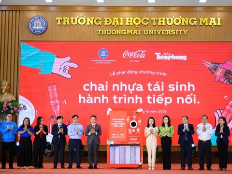 ‘Chai nhựa tái sinh' nâng cao nhận thức bảo vệ môi trường