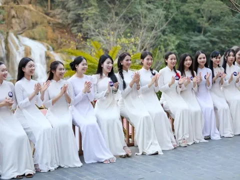 Thí sinh Hoa hậu du lịch dân tộc Việt Nam 2025 hội tụ, tham quan các danh thắng bậc nhất Mộc Châu