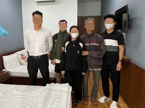 Giải cứu nữ sinh viên bị "bắt cóc online", không chịu gặp gia đình