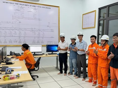 Hoàn thành toàn bộ dự án Trạm biến áp 220 kV Vũng Áng và đấu nối