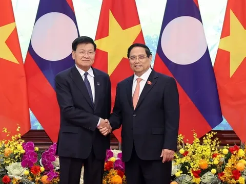 Việt Nam dành ưu tiên cao nhất cho quan hệ đặc biệt với Lào