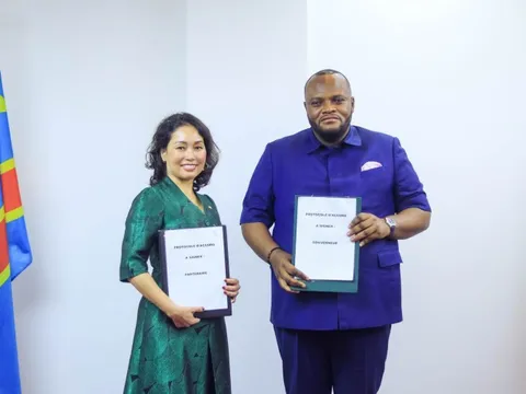 Congo và Vingroup ký MoU phát triển đô thị và giao thông xanh