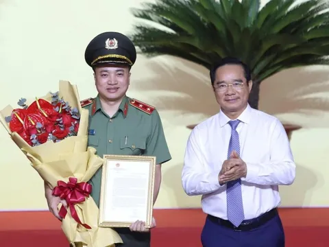 Công an TPHCM nhận thư khen của Thủ tướng Chính phủ
