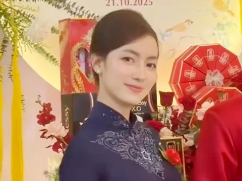 Lộ danh tính "mẹ chồng trẻ nhất Việt Nam": Nhan sắc xinh đẹp, trẻ trung gây bão mạng xã hội